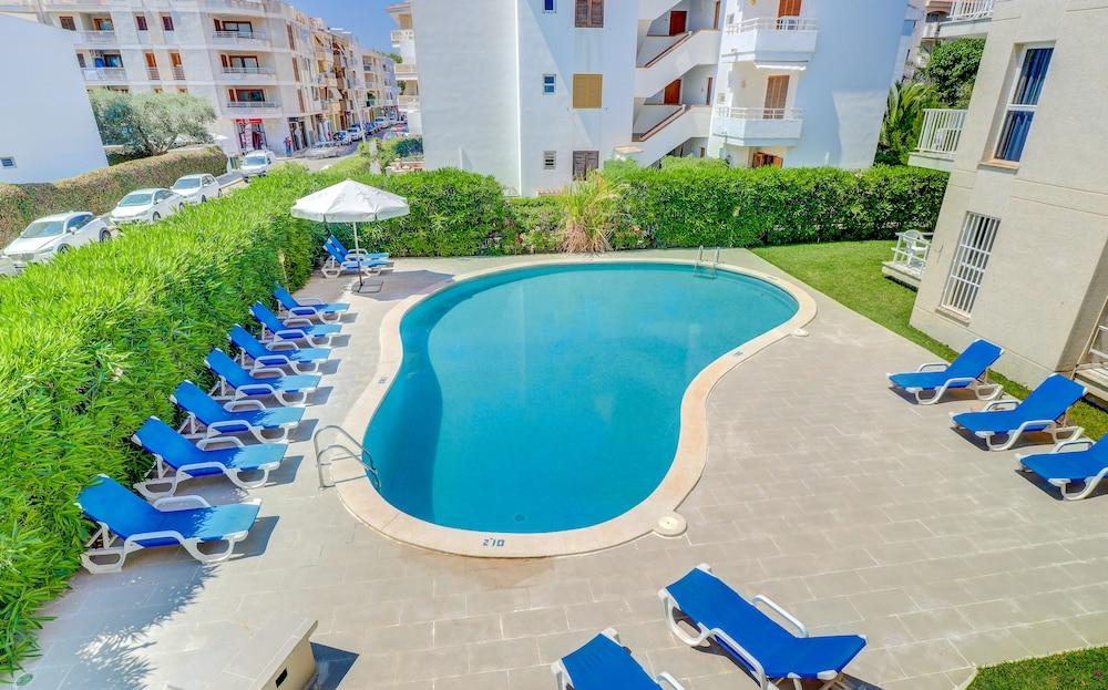Llevant Apartments Port de Pollença Exteriör bild