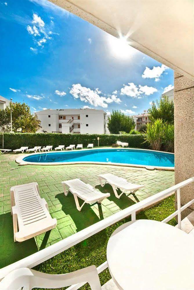 Llevant Apartments Port de Pollença Exteriör bild